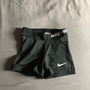 Running shorts